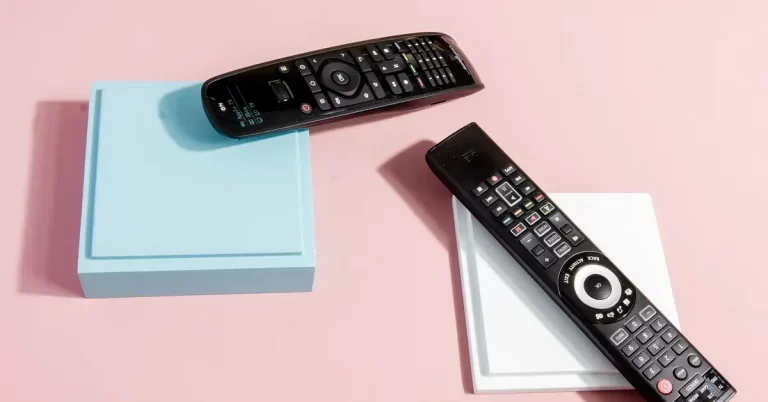 5 Best Universal Remote For Roku TV Devices