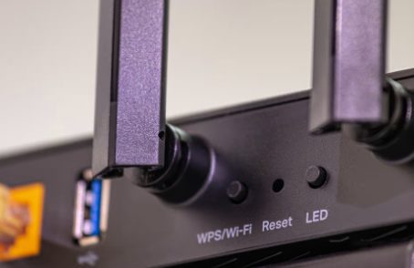 How To Fix ATT Broadband Light Flashing Red? ( Detailed Guide)